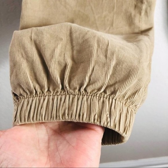 American Eagle Corduroy Jogger Pants US 6 High Waisted Corduroy Pull On Tan - Picture 10 of 13